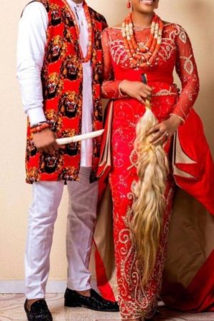 COUPLE'S TRADITIONAL OUTFITS